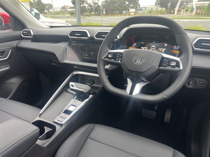 2025 MG ZS Essence Hybrid+