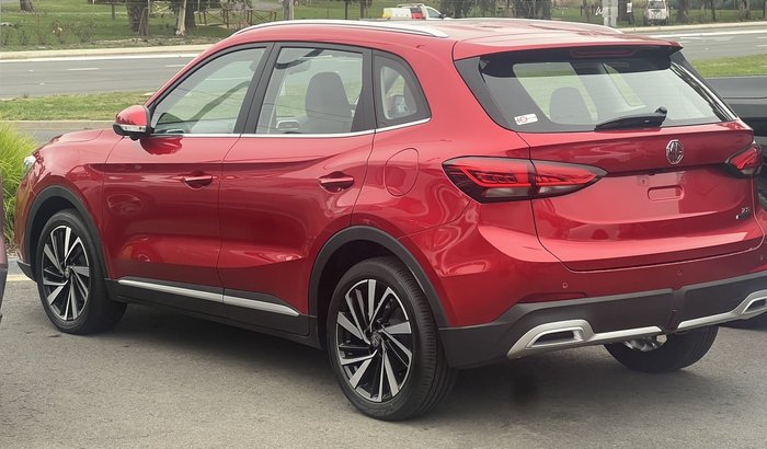 2025 MG ZS Essence Hybrid+