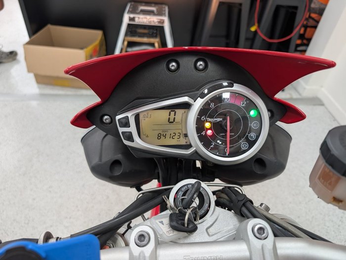 2012 Triumph SPEED TRIPLE Red