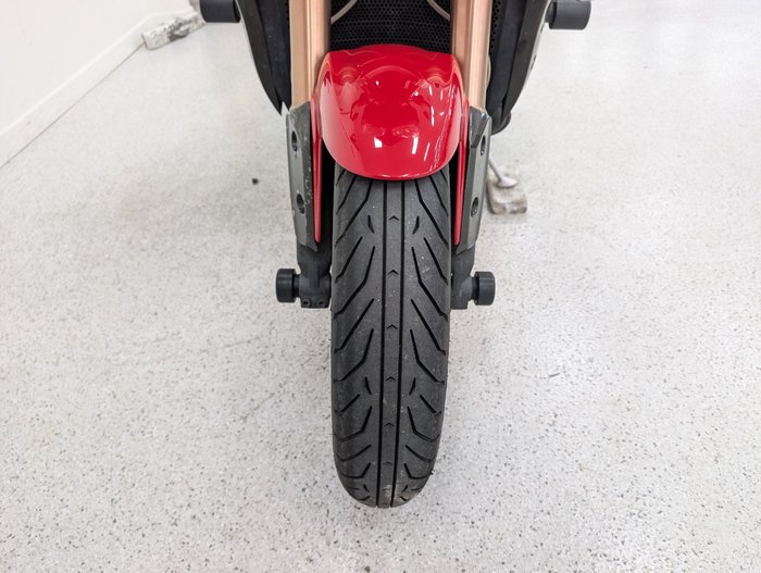 2012 Triumph SPEED TRIPLE Red