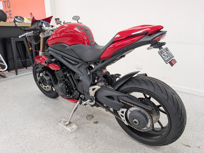2012 Triumph SPEED TRIPLE Red