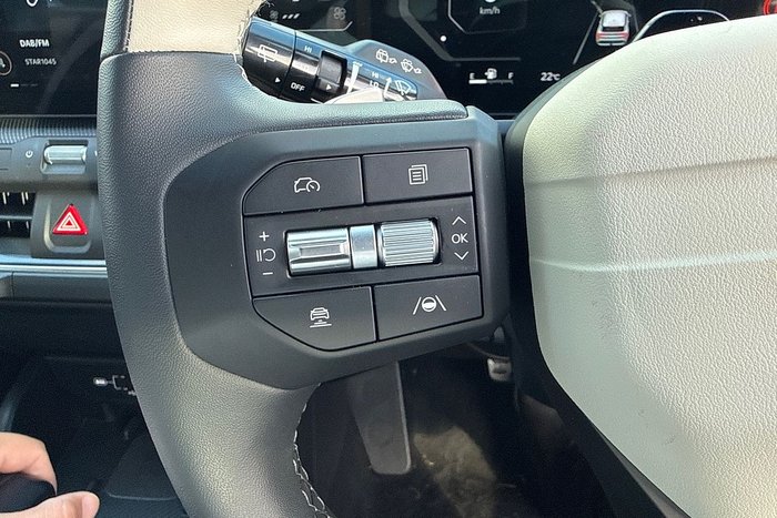 2025 Kia K4 GT-Line CL4m MY26 Aurora Black Pearl (ABP)
