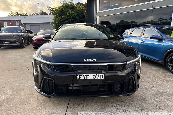 2025 Kia K4 GT-Line CL4m MY26 Aurora Black Pearl (ABP)