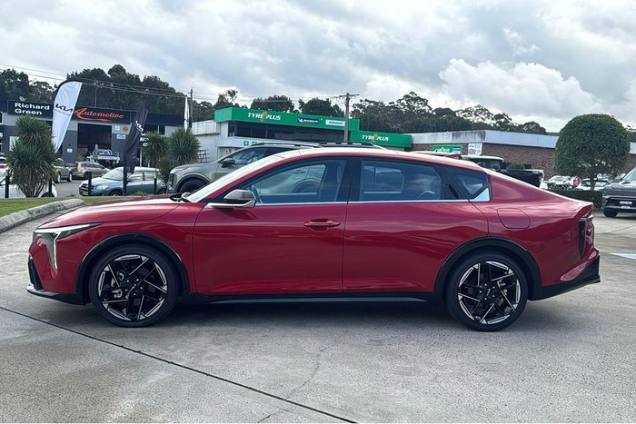 2025 Kia K4 GT-Line