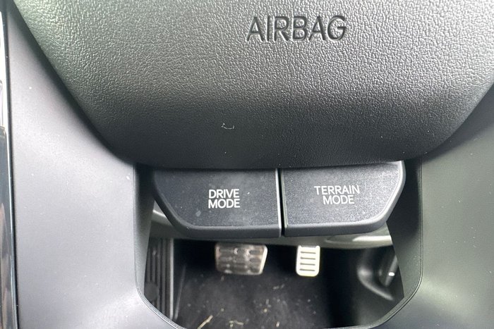 2025 Kia Tasman X-Line TK MY26 4X4 Dual Range Clear White (UD)