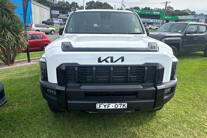2025 Kia Tasman X-Line TK MY26 4X4 Dual Range Clear White (UD)