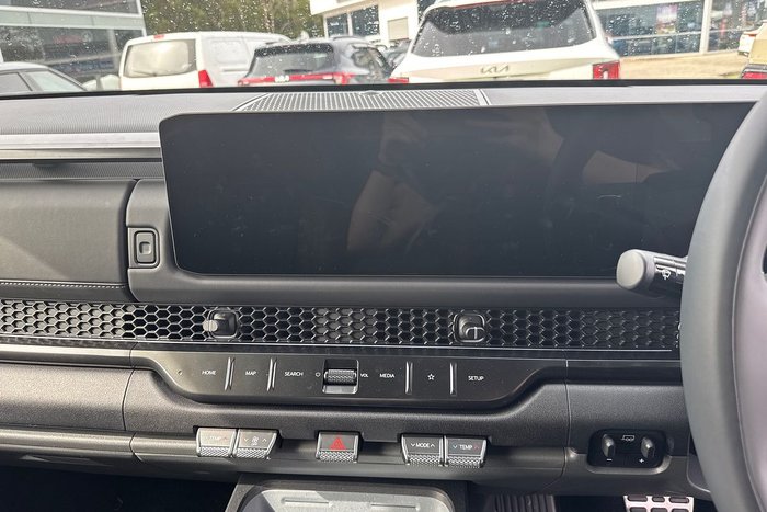 2025 Kia Tasman X-Line TK MY26 4X4 Dual Range Clear White (UD)