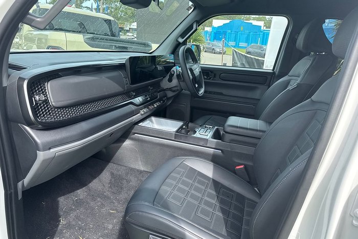 2025 Kia Tasman X-Line TK MY26 4X4 Dual Range Clear White (UD)