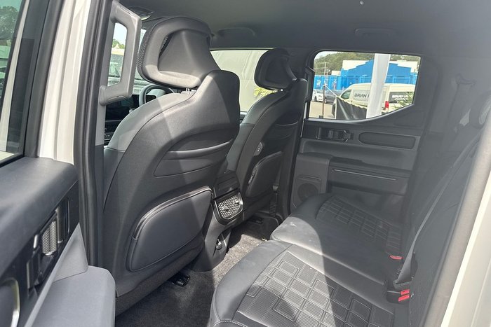 2025 Kia Tasman X-Line TK MY26 4X4 Dual Range Clear White (UD)