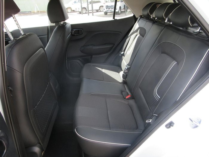 2025 Hyundai Venue Active