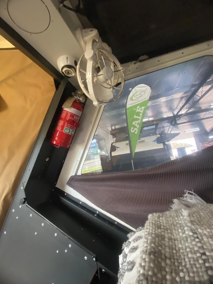 2012 Track Trailer Tvan Canning