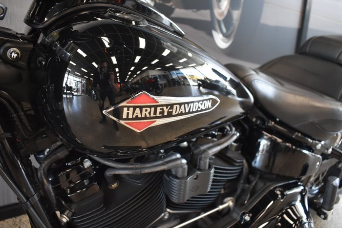 2020 HARLEY-DAVIDSON FLSL SOFTAIL SLIM (107)