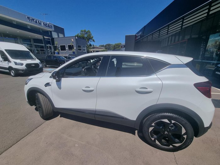 2025 Mitsubishi ASX