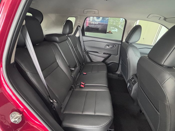 2026 Nissan X-TRAIL ST-L T33 MY26 Scarlet Ember