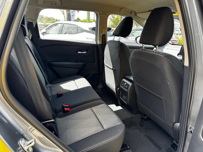 2026 Nissan X-TRAIL ST T33 MY26 Gun Metallic