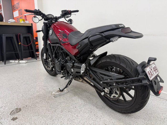 2018 Benelli LEONCINO (ABS) Red