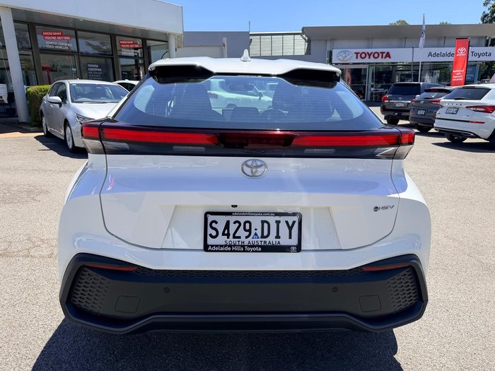 2024 Toyota C-HR GXL