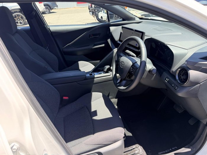 2024 Toyota C-HR GXL