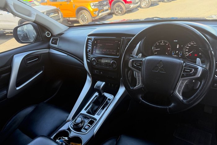 2017 Mitsubishi Pajero Sport Exceed