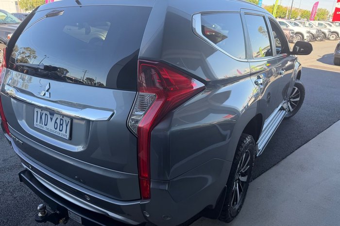 2017 Mitsubishi Pajero Sport Exceed