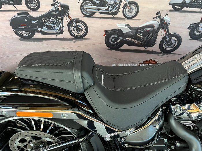 2025 HARLEY-DAVIDSON FXBR BREAKOUT (117)