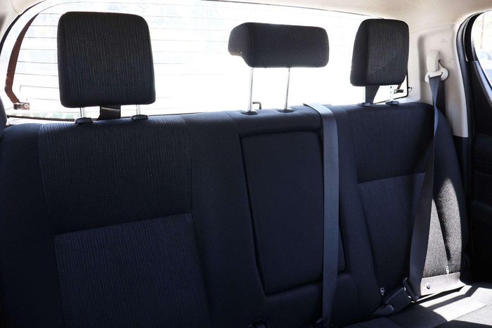 2022 Toyota Hilux SR