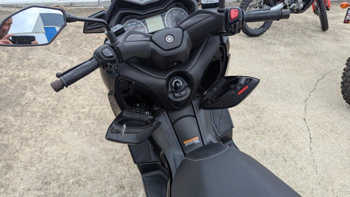 2022 Yamaha XMAX 300 (CZD300A) Grey