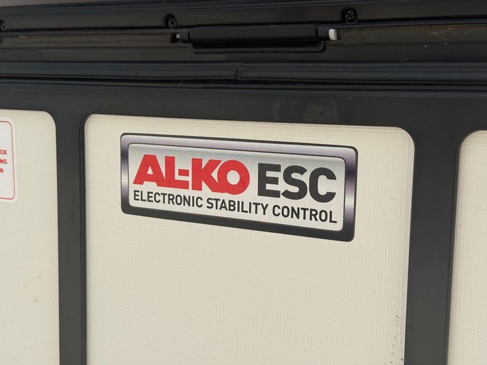 2016 Elite Eildon Series 8 Diamond Le