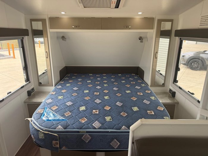 2016 Elite Eildon Series 8 Diamond Le