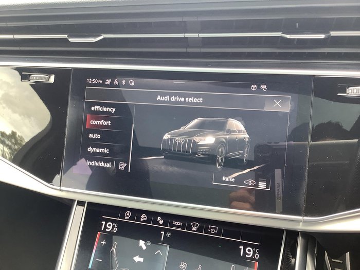 2021 Audi Q7 50 TDI S line