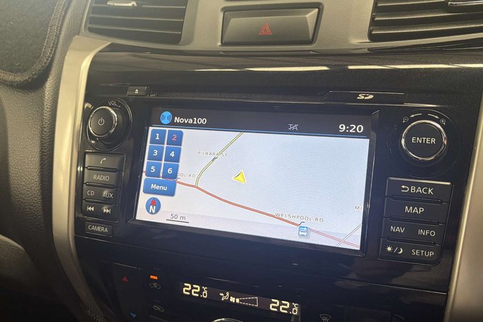 2017 Nissan Navara ST-X