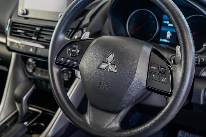 2025 Mitsubishi Eclipse Cross ES