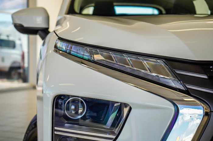 2025 Mitsubishi Eclipse Cross ES