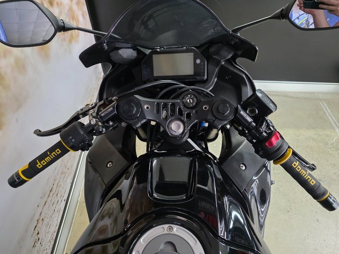 2023 Yamaha YZF-R3 BLACK