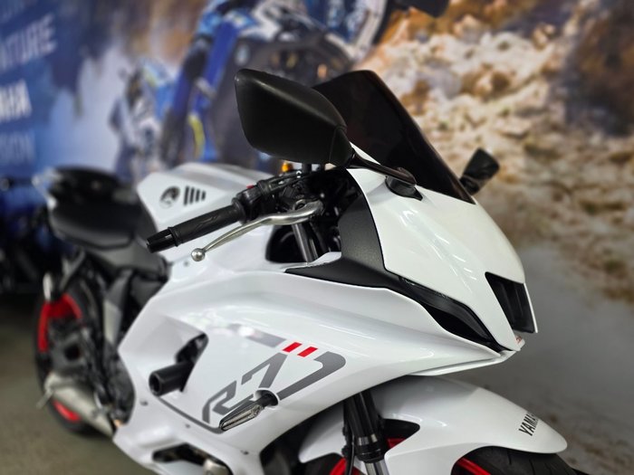 2023 Yamaha YZF-R7LA WHITE