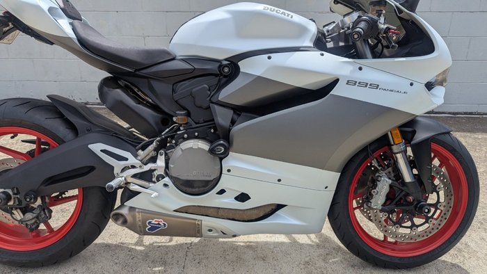 2014 DUCATI 899 PANIGALE White