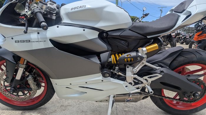 2014 DUCATI 899 PANIGALE White