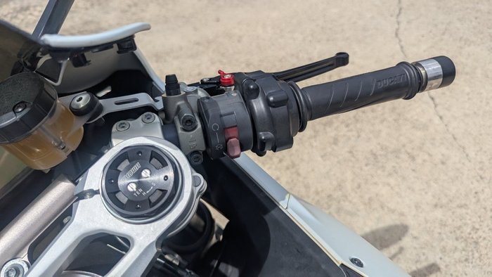 2014 DUCATI 899 PANIGALE White