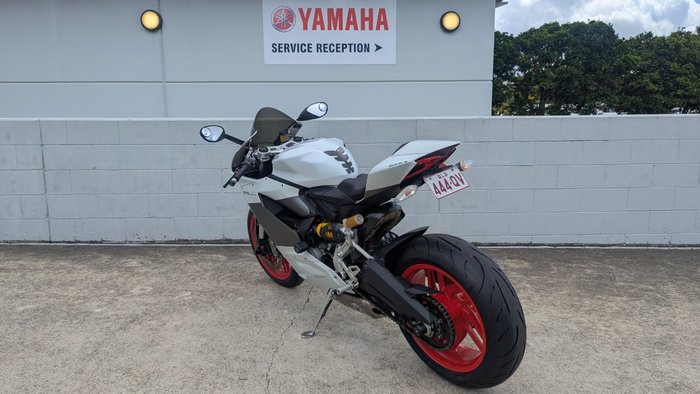 2014 DUCATI 899 PANIGALE White