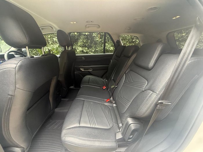 2025 Ford Everest Trend