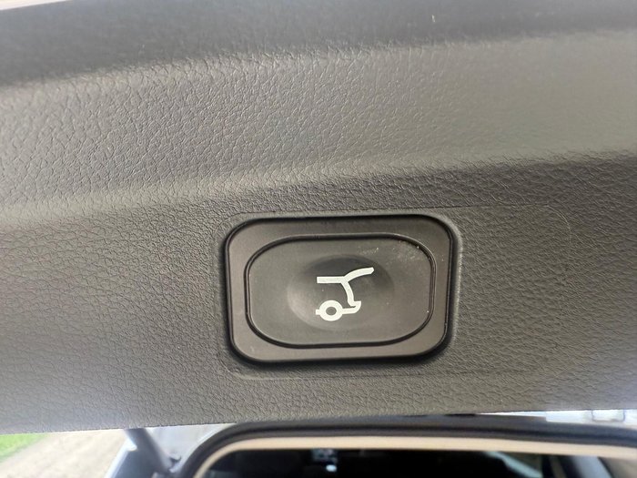 2025 Ford Everest Trend