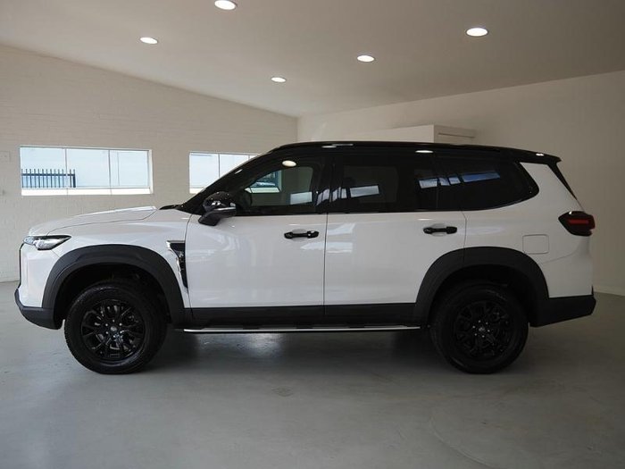 2025 LDV D90 Executive