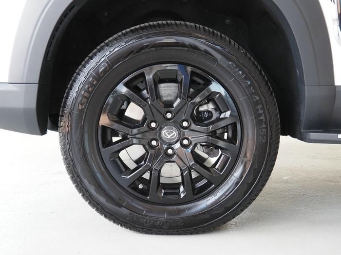 2025 LDV D90 Executive