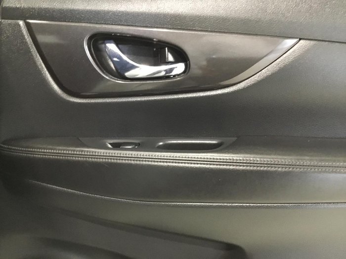 2019 Nissan X-TRAIL ST