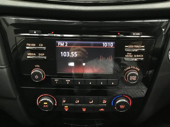 2019 Nissan X-TRAIL ST