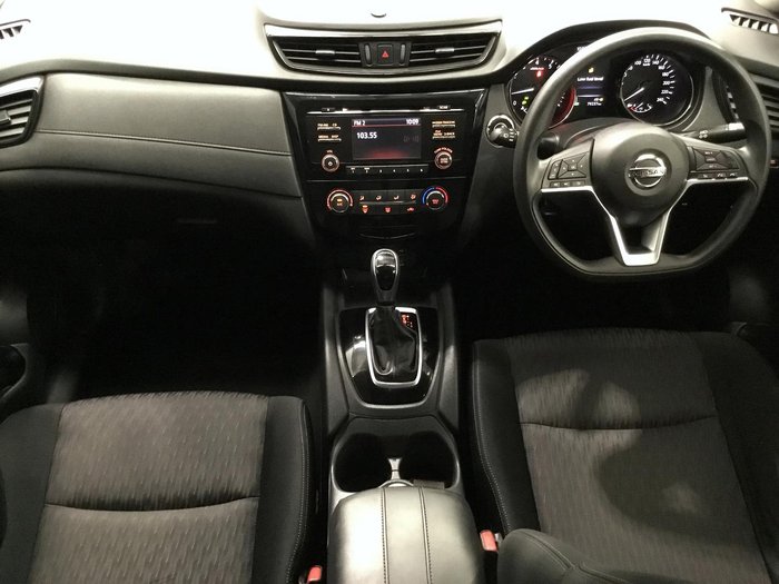 2019 Nissan X-TRAIL ST