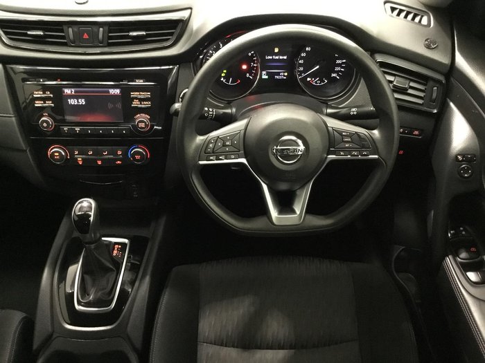 2019 Nissan X-TRAIL ST