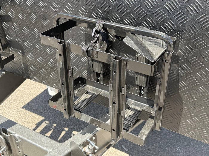 2025 New Age Caravans 18' Manta Ray Expedition