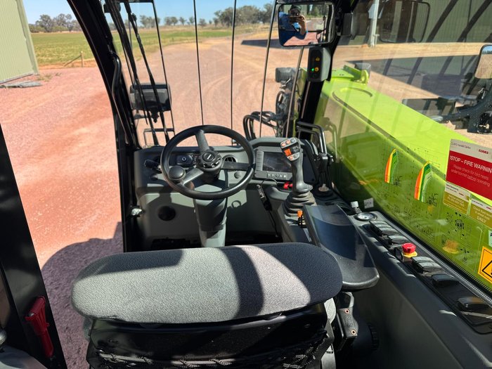 2020 CLAAS Scorpion 746