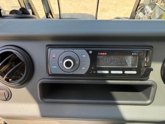 2020 CLAAS Scorpion 746